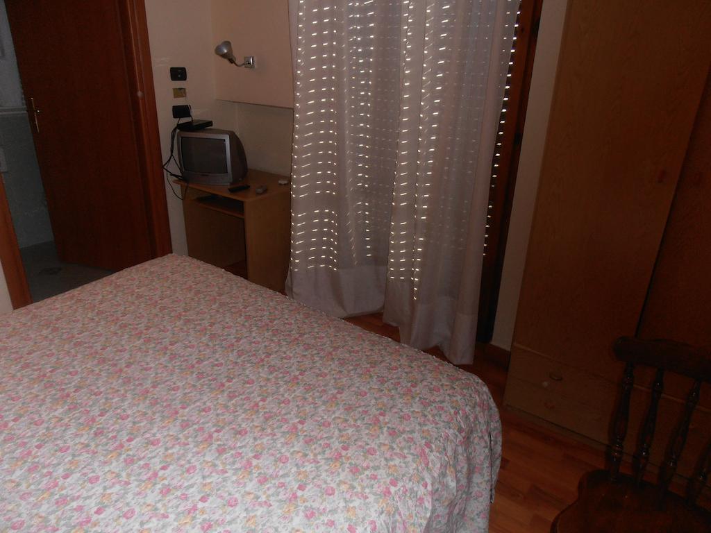 Hotel Giusy Perugia Room photo